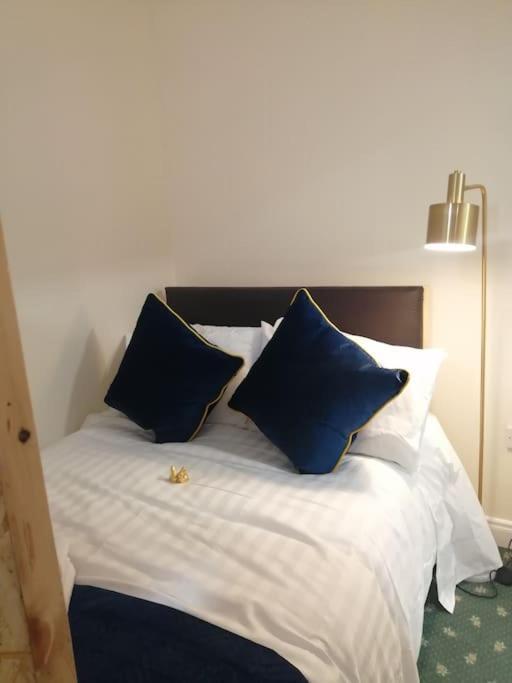 Cosy City Apartment Корк Екстериор снимка