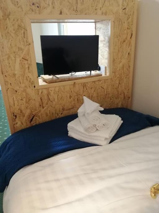Cosy City Apartment Корк Екстериор снимка