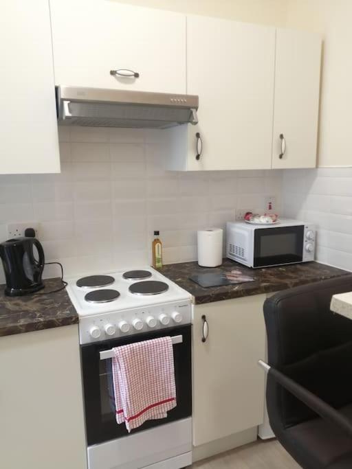 Cosy City Apartment Корк Екстериор снимка